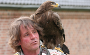 Pierre Schmidt mit dem Steppenadler